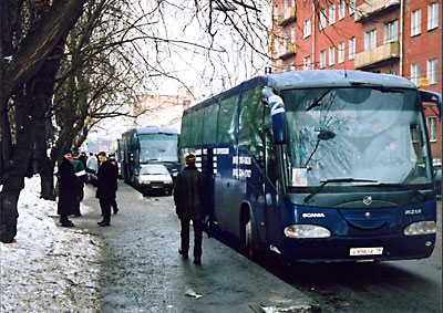Первый конкурс - правильно доехать до экстрим-зоны.