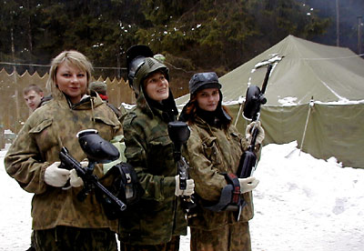 Ничего прекрасней женщин в военной форме я не видел.