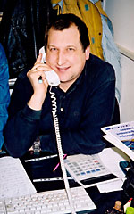 Леонид Маренков по совместительству - начальник производственного отдела, монтировал системы кондиционирования в Мерседес-Центре.
