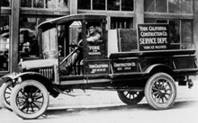 В 1885 году для клиента из Миссисипи был установлен первый ледогенератор этой компании.